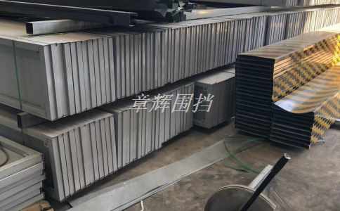 如何根據需求選擇*適合的pvc圍擋材料？（掌握pvc圍擋不同材質的技術參數）